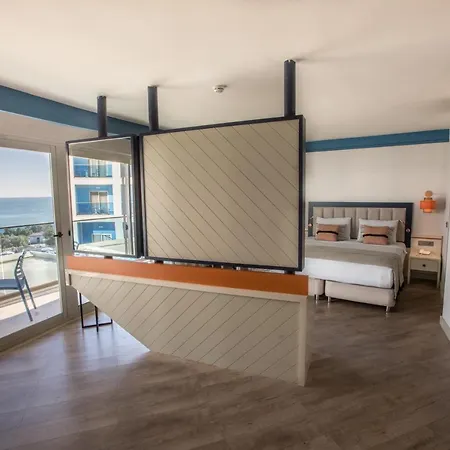 Maxeria Blue Didyma מלון דידים